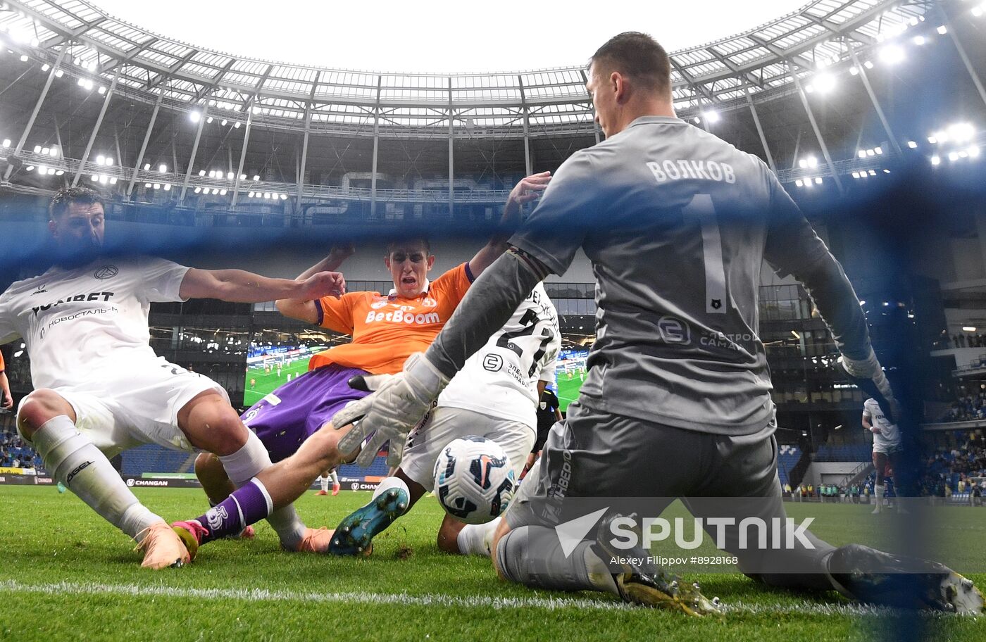 Russia Soccer Premier-League Dynamo - Akron