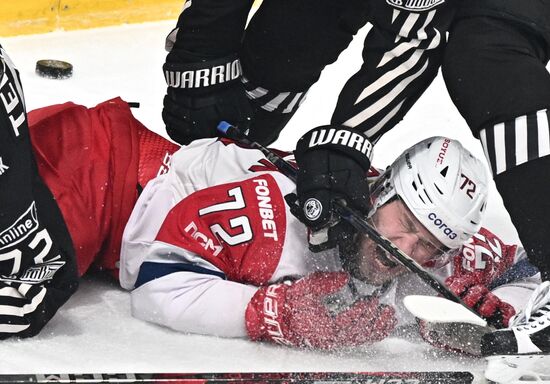 Russia Ice Hockey Kontinental League Traktor - Lokomotiv