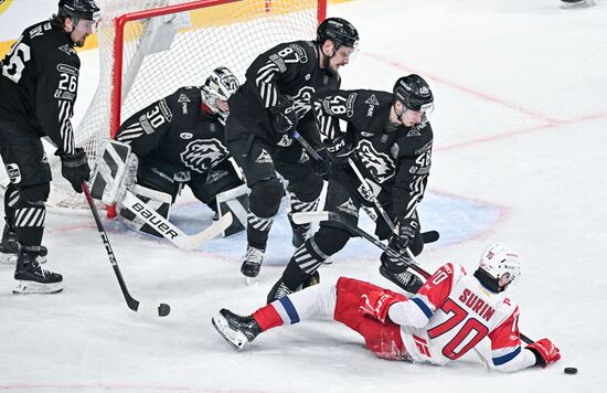 Russia Ice Hockey Kontinental League Traktor - Lokomotiv
