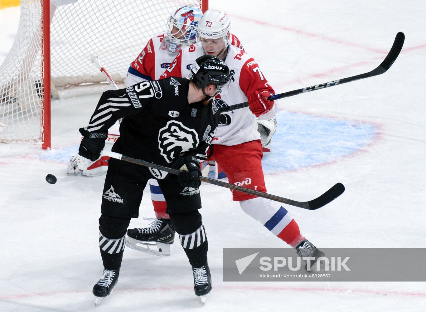 Russia Ice Hockey Kontinental League Traktor - Lokomotiv