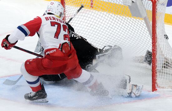 Russia Ice Hockey Kontinental League Traktor - Lokomotiv