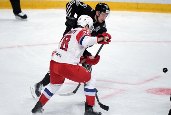 Russia Ice Hockey Kontinental League Traktor - Lokomotiv