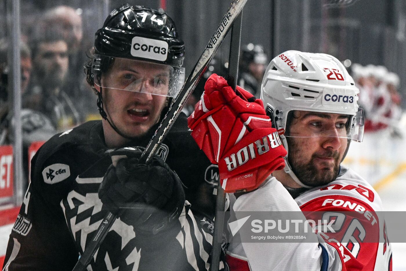 Russia Ice Hockey Kontinental League Traktor - Lokomotiv