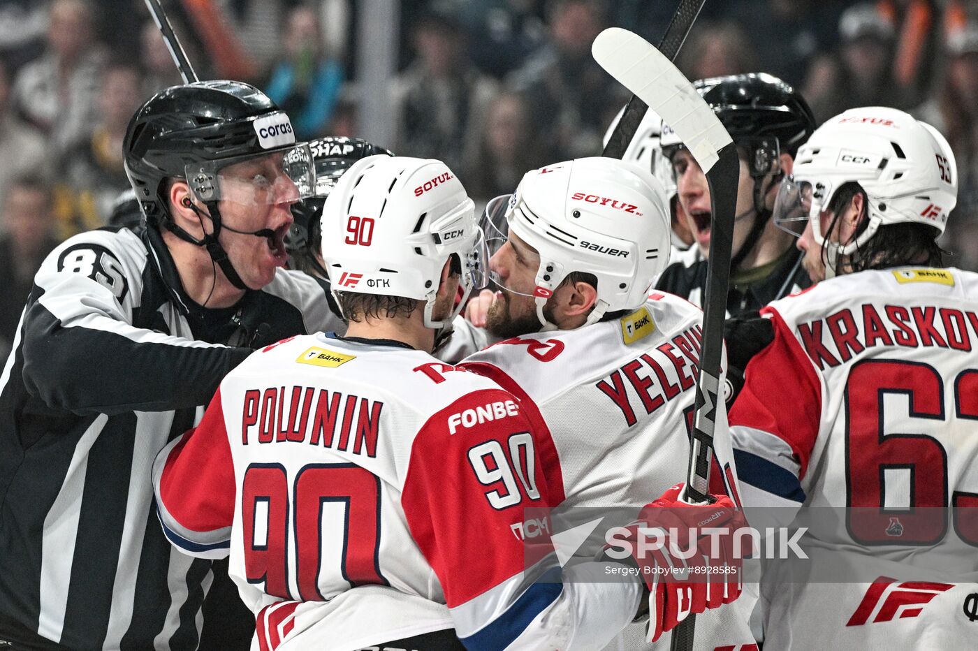 Russia Ice Hockey Kontinental League Traktor - Lokomotiv