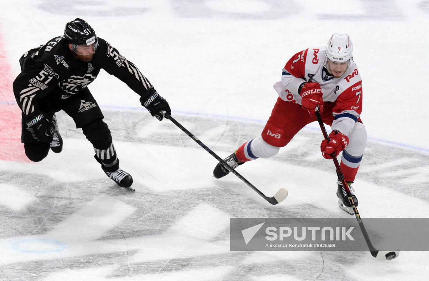 Russia Ice Hockey Kontinental League Traktor - Lokomotiv
