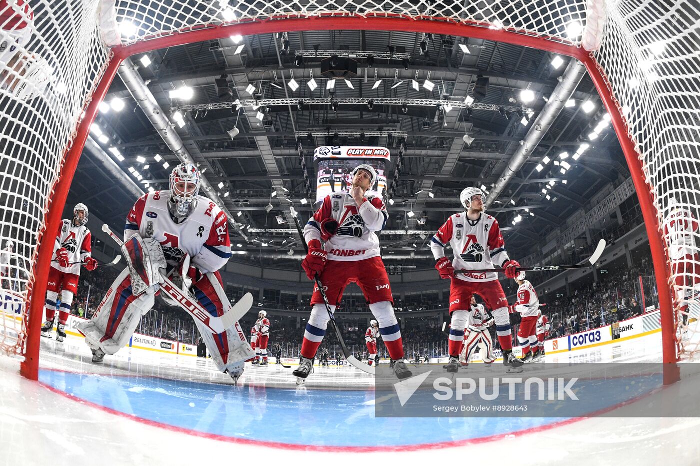 Russia Ice Hockey Kontinental League Traktor - Lokomotiv