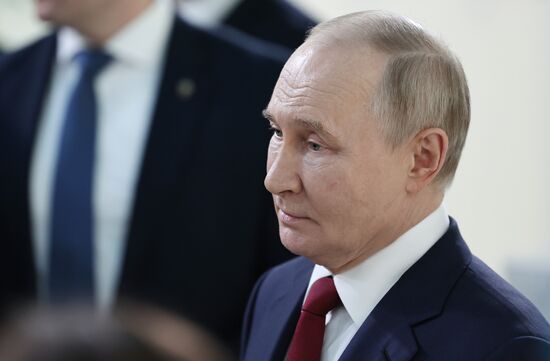 Russia Putin Southern Federal District