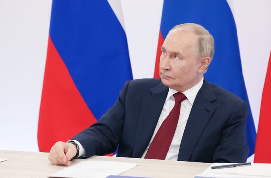 Russia Putin Southern Federal District