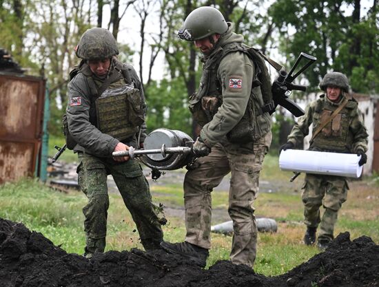 Russia Ukraine Military Operation Artillery Unit