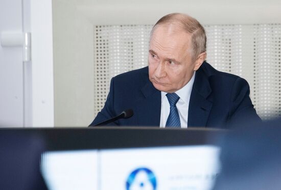 Russia Putin Kursk Region