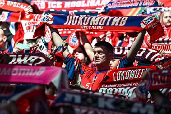 Russia Ice Hockey Kontinental League Lokomotov - Traktor
