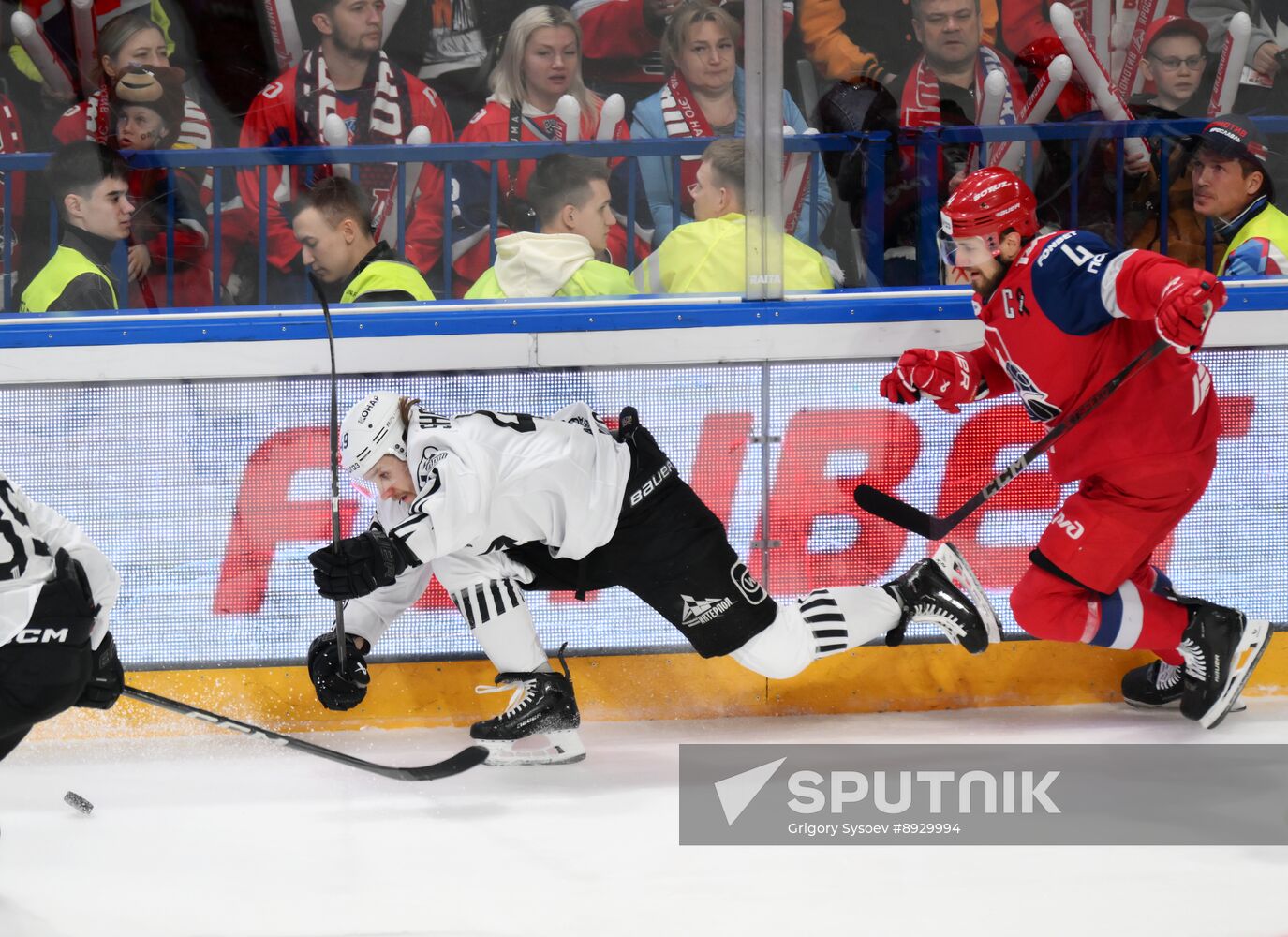 Russia Ice Hockey Kontinental League Lokomotov - Traktor