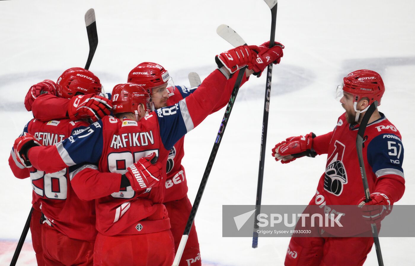 Russia Ice Hockey Kontinental League Lokomotov - Traktor