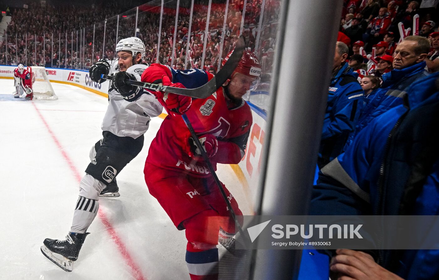 Russia Ice Hockey Kontinental League Lokomotov - Traktor