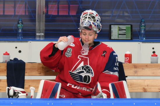 Russia Ice Hockey Kontinental League Lokomotov - Traktor