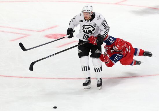Russia Ice Hockey Kontinental League Lokomotov - Traktor