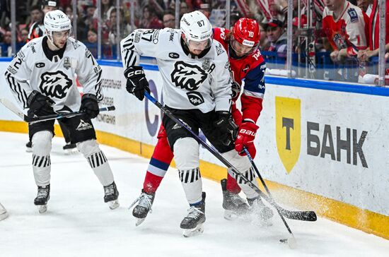 Russia Ice Hockey Kontinental League Lokomotov - Traktor