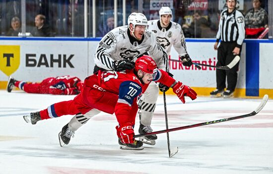 Russia Ice Hockey Kontinental League Lokomotov - Traktor