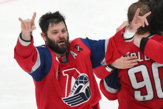 Russia Ice Hockey Kontinental League Lokomotov - Traktor