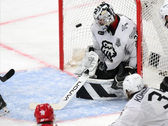 Russia Ice Hockey Kontinental League Lokomotov - Traktor