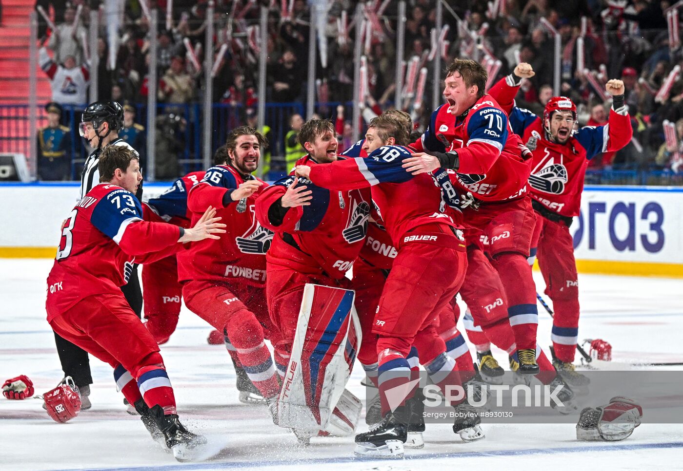 Russia Ice Hockey Kontinental League Lokomotov - Traktor