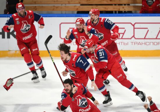 Russia Ice Hockey Kontinental League Lokomotov - Traktor