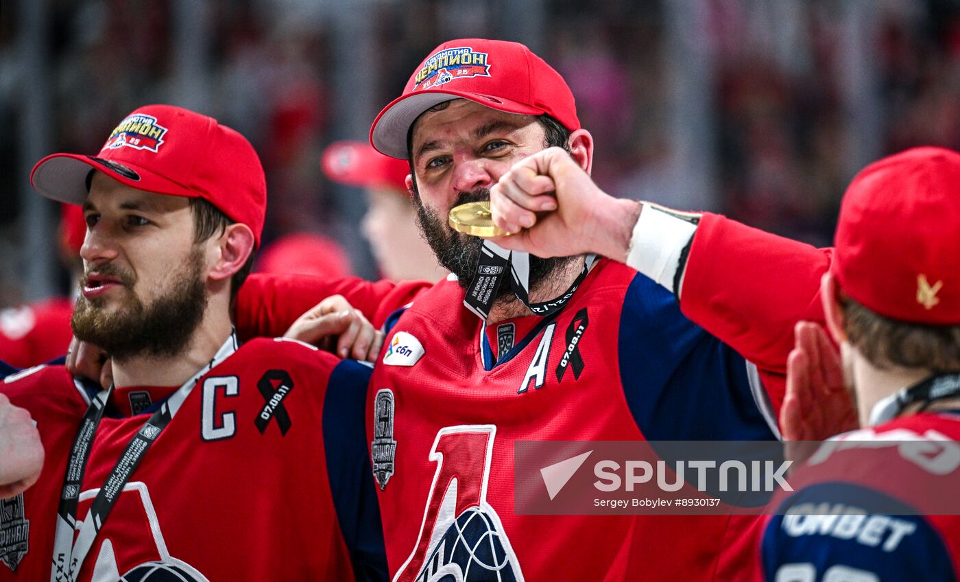 Russia Ice Hockey Kontinental League Lokomotov - Traktor