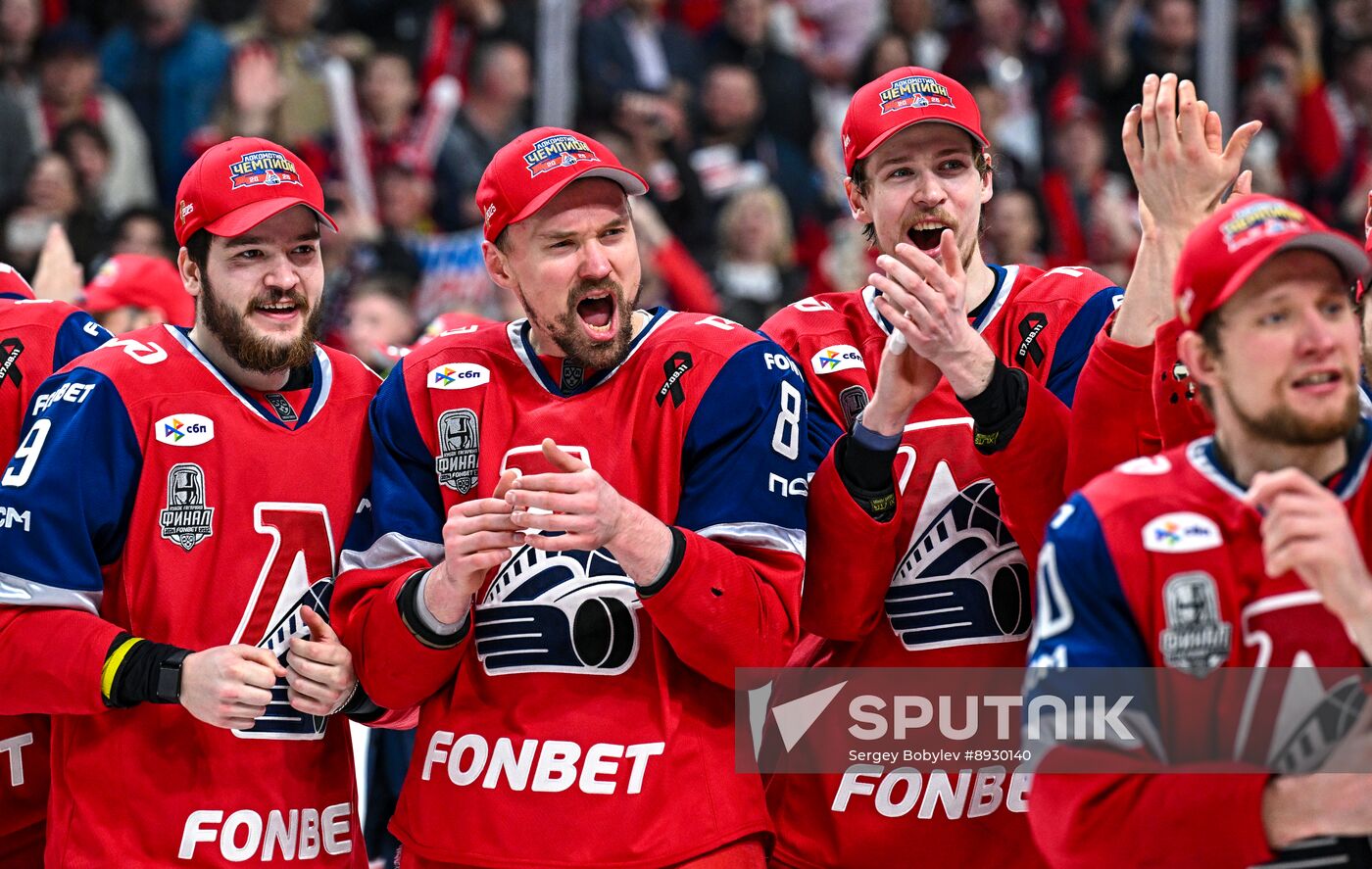 Russia Ice Hockey Kontinental League Lokomotov - Traktor