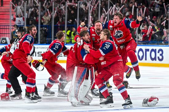Russia Ice Hockey Kontinental League Lokomotov - Traktor