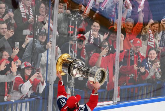 Russia Ice Hockey Kontinental League Lokomotov - Traktor
