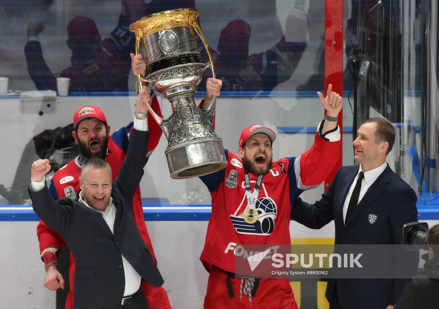 Russia Ice Hockey Kontinental League Lokomotov - Traktor