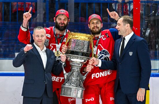Russia Ice Hockey Kontinental League Lokomotov - Traktor