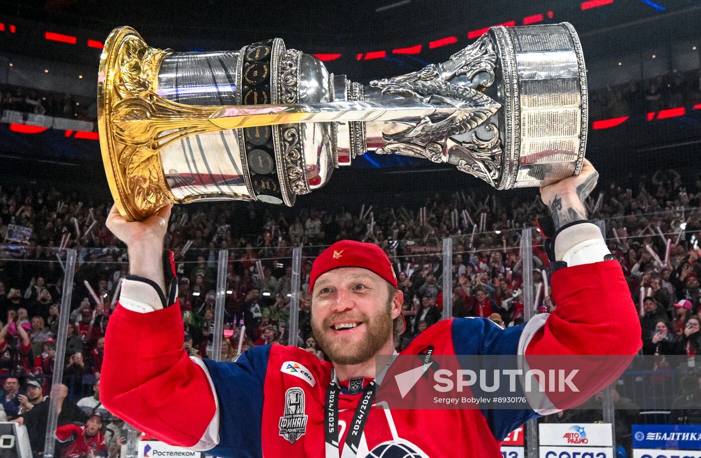 Russia Ice Hockey Kontinental League Lokomotov - Traktor