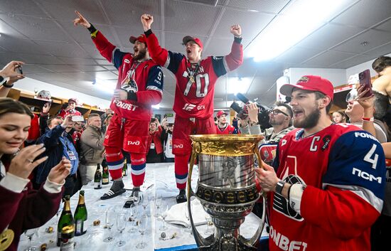 Russia Ice Hockey Kontinental League Lokomotov - Traktor