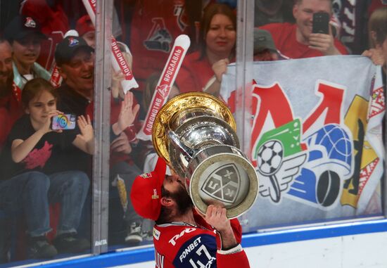 Russia Ice Hockey Kontinental League Lokomotov - Traktor