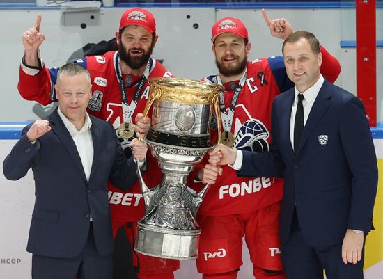 Russia Ice Hockey Kontinental League Lokomotov - Traktor