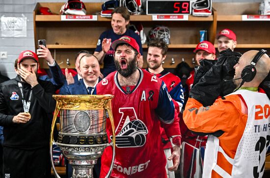 Russia Ice Hockey Kontinental League Lokomotov - Traktor