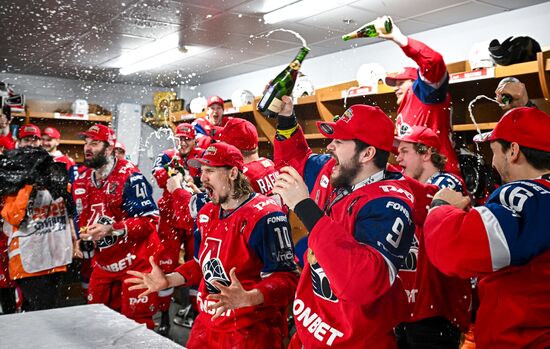 Russia Ice Hockey Kontinental League Lokomotov - Traktor