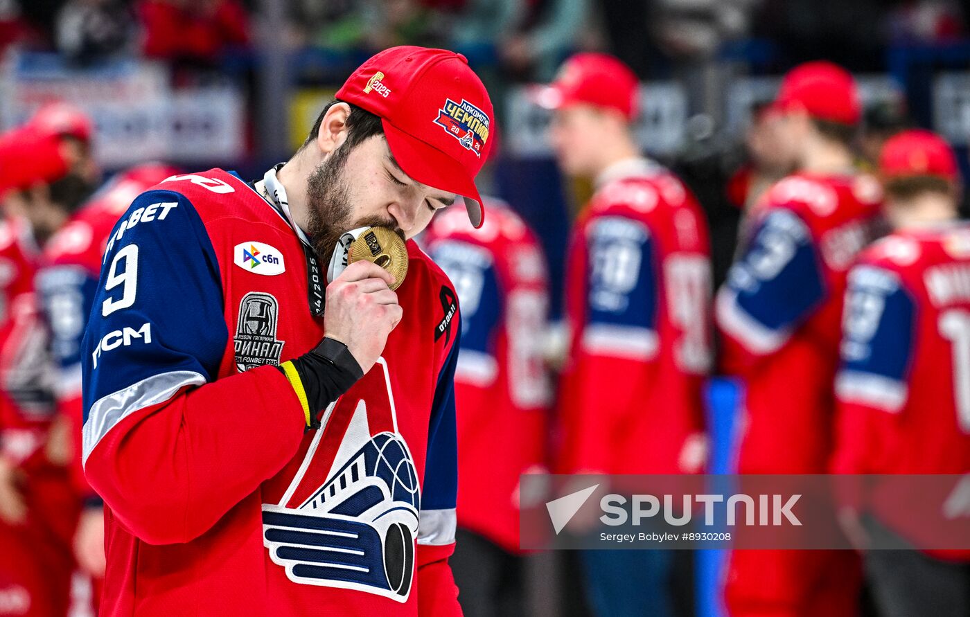 Russia Ice Hockey Kontinental League Lokomotov - Traktor