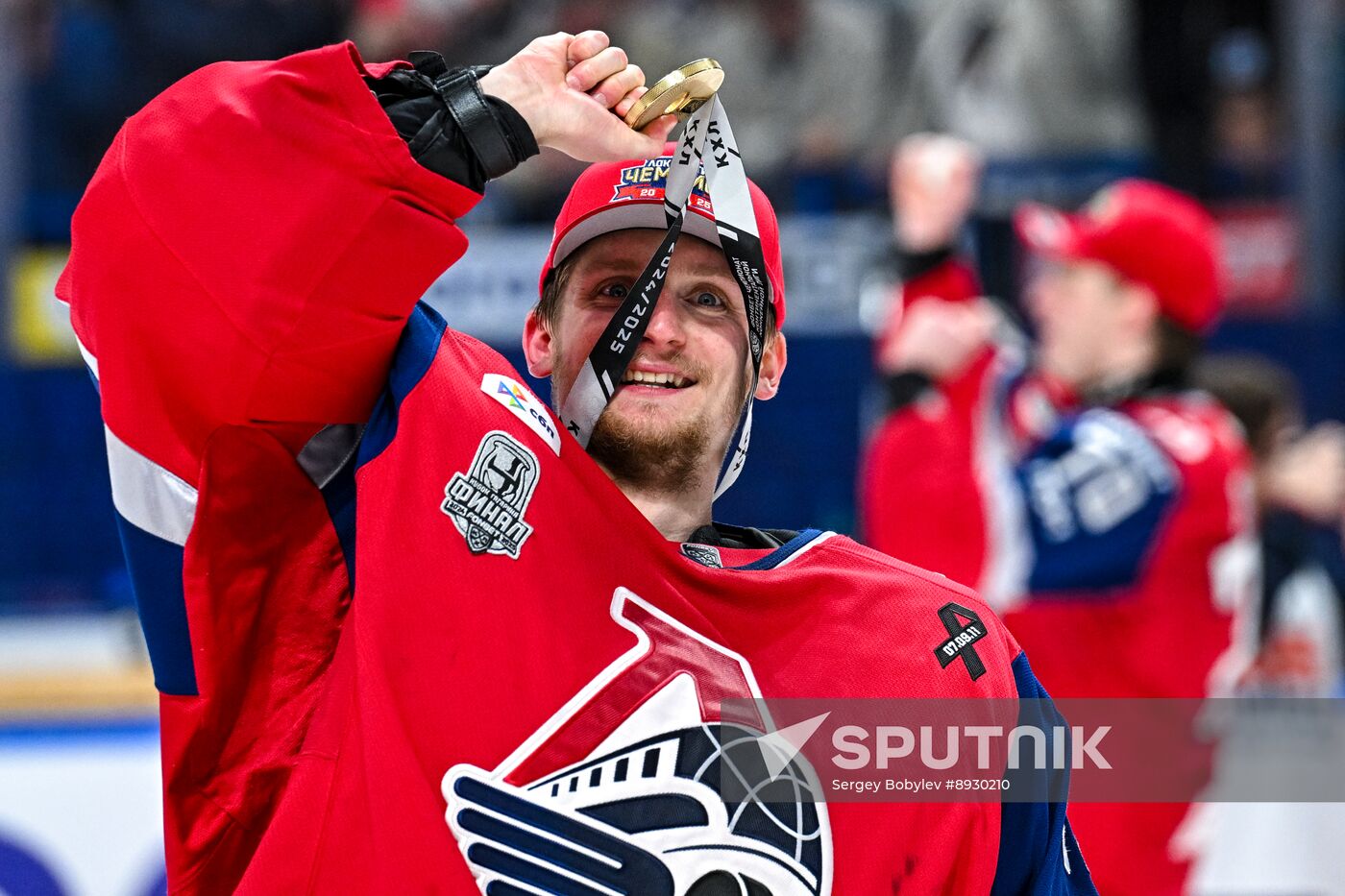 Russia Ice Hockey Kontinental League Lokomotov - Traktor