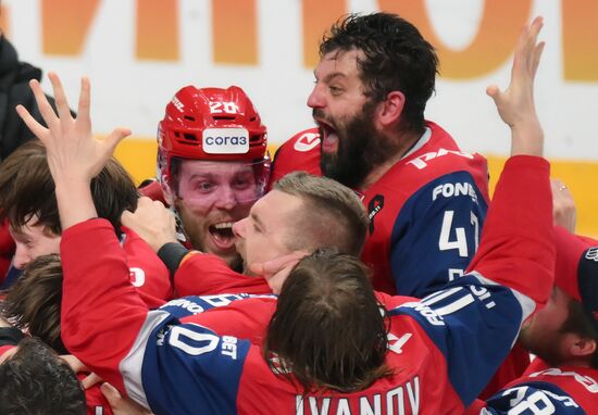 Russia Ice Hockey Kontinental League Lokomotov - Traktor