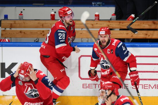 Russia Ice Hockey Kontinental League Lokomotov - Traktor