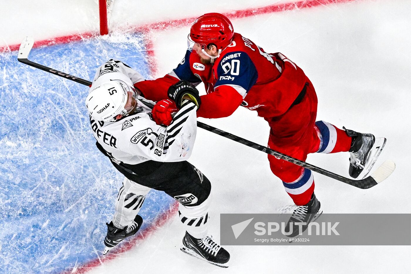 Russia Ice Hockey Kontinental League Lokomotov - Traktor