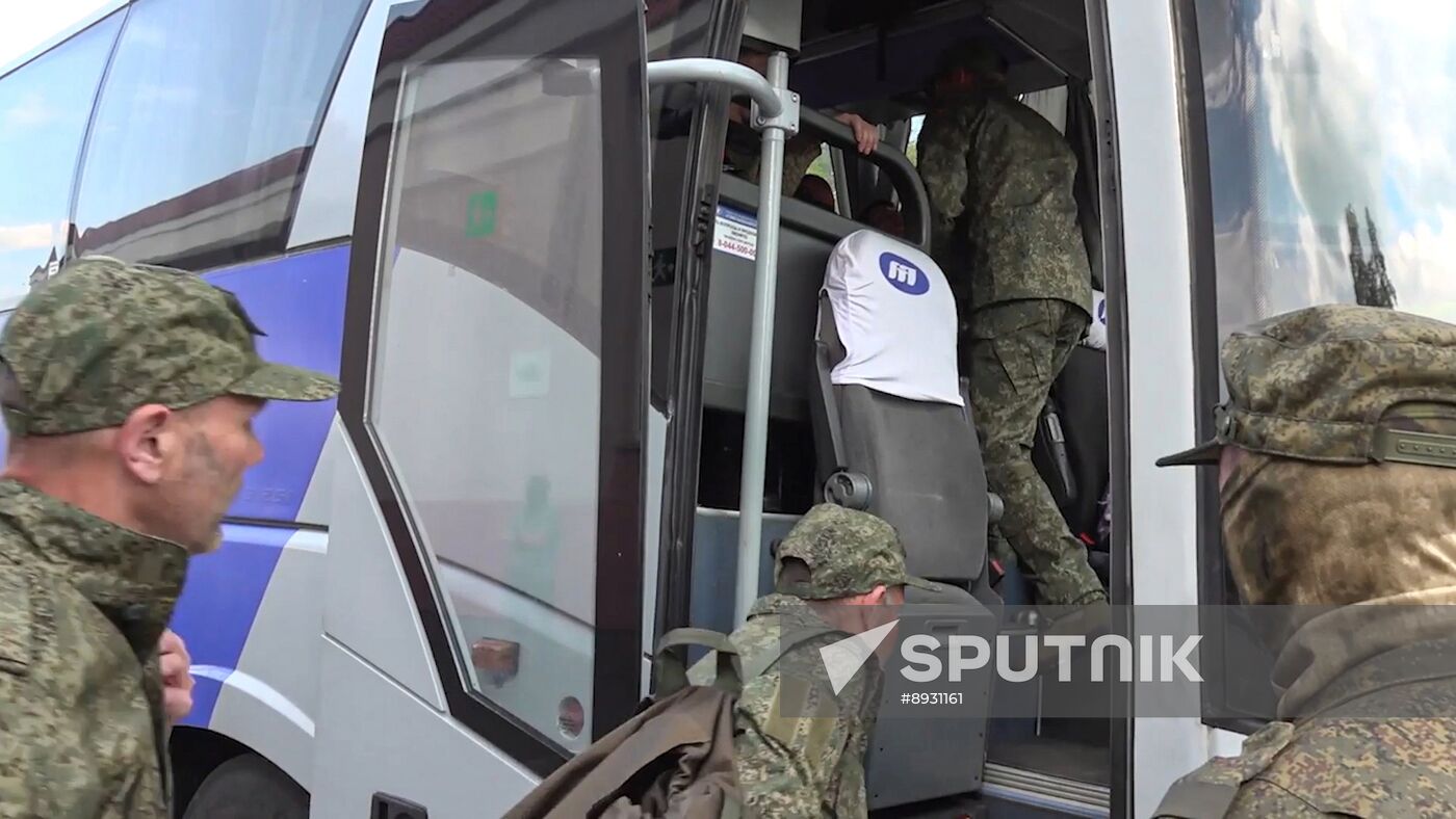 Russia Ukraine Military Operation POW Exchange