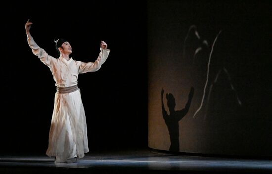 Russia Chekhov Theatre Festival Poetic Dance