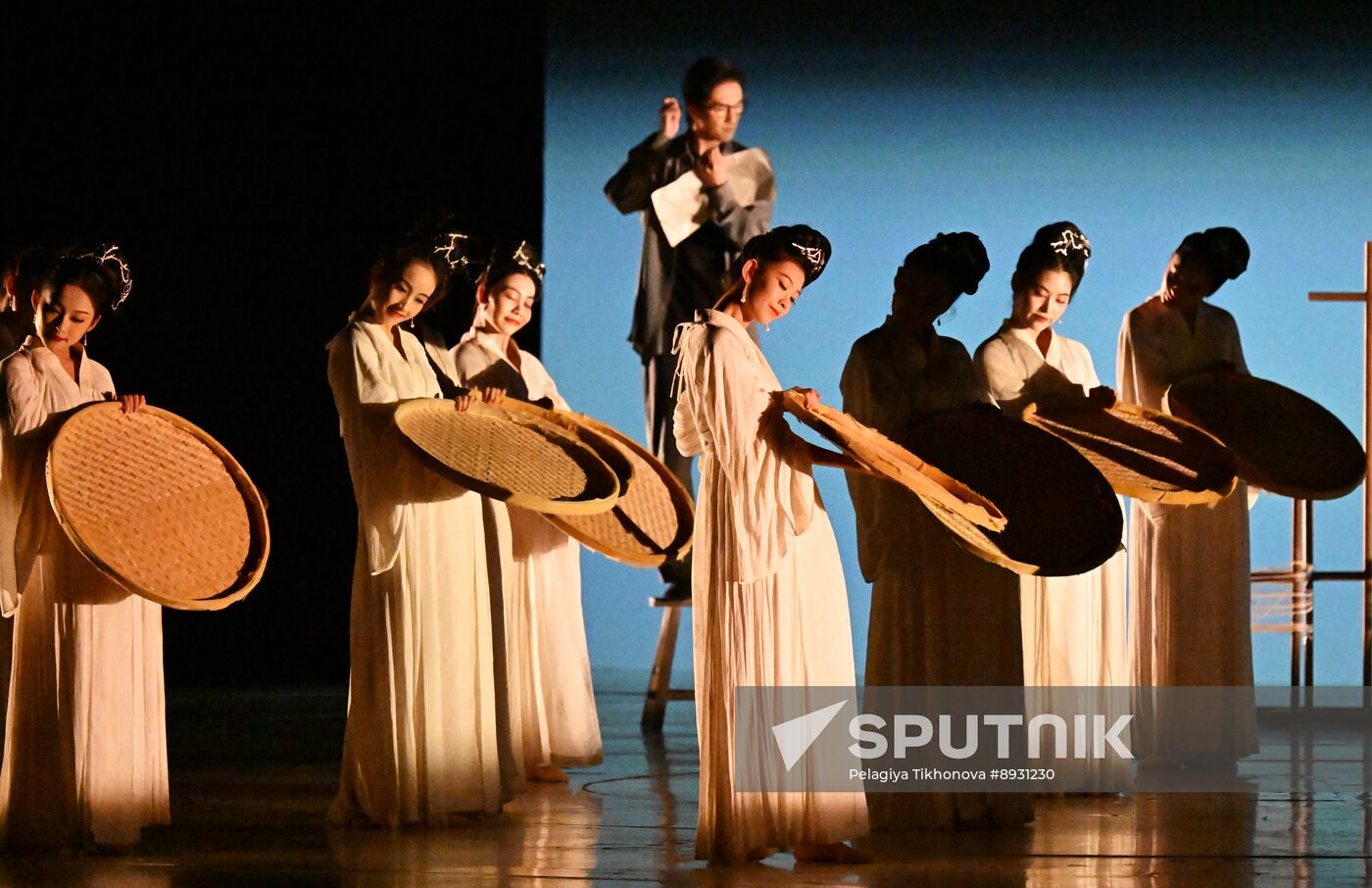 Russia Chekhov Theatre Festival Poetic Dance
