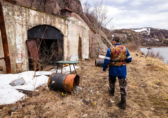 Russia Abandoned Naval Base