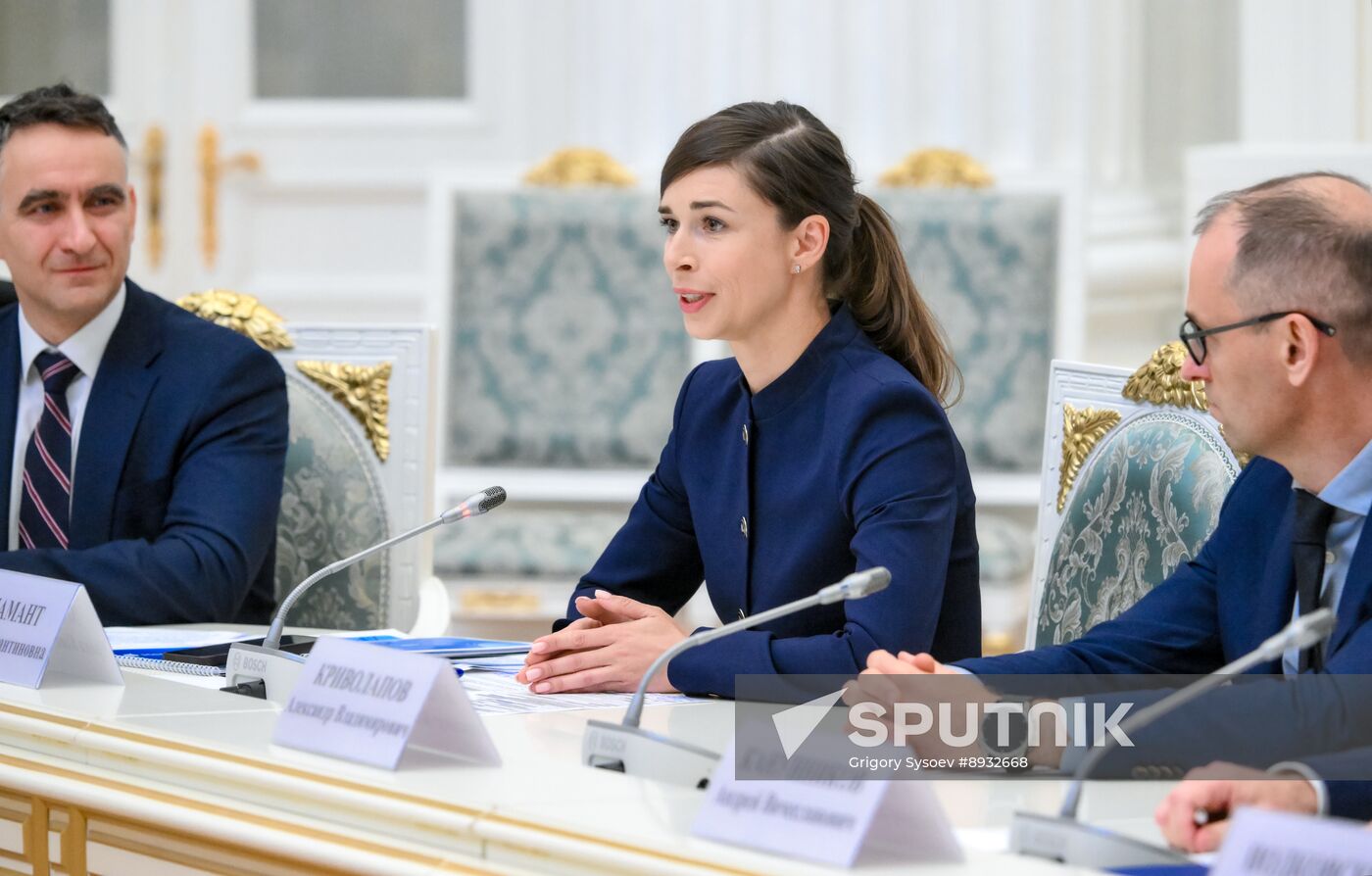 Russia Putin Business Community