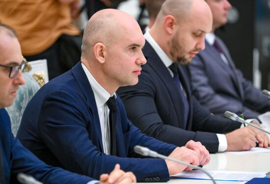 Russia Putin Business Community