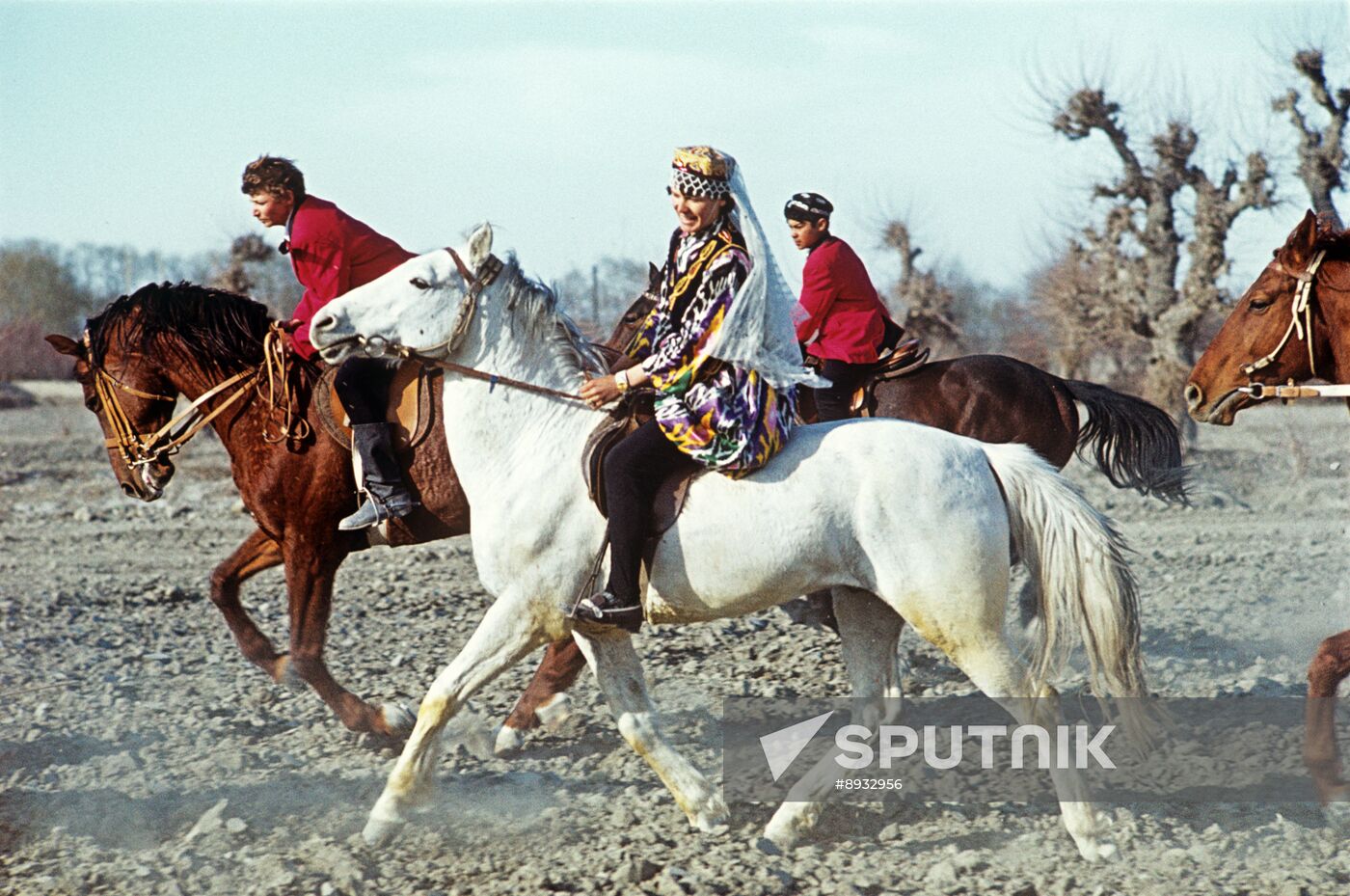 Kyz kuu, Kazakh equestrian traditional sport